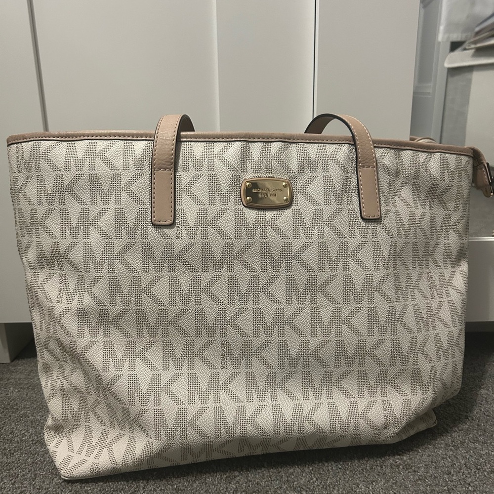 Michael Kors tote bag